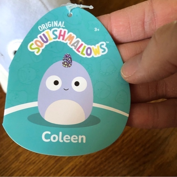 Squishmallows Colin the chameleon in 5” - Picture 5 of 7